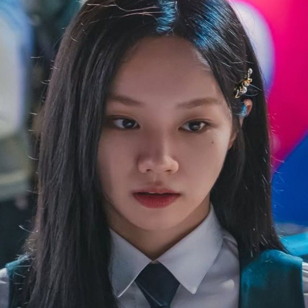 Friendly Rivalry star Hyeri's 6 billion KRW profit explored as 2 buildings worth 12.1 billion grow in value