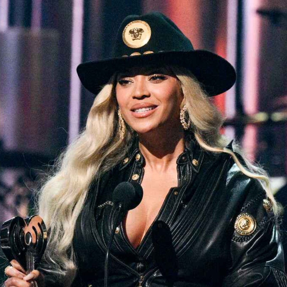 Beyoncé Struggles to Sell Out London Show Tickets, Turns to Low-Income Families For Help