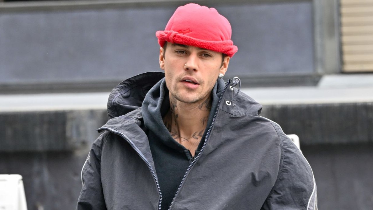 Justin Bieber (via Getty) Justin Bieber (via Getty)