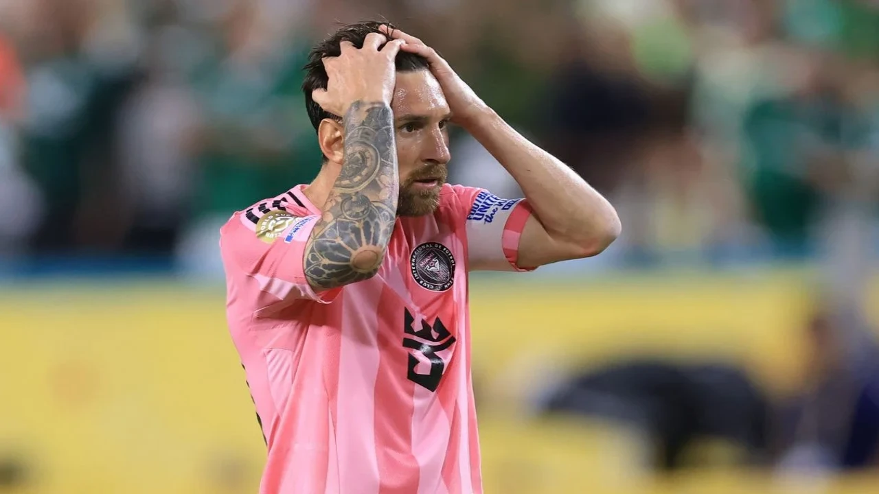 Lionel Messi (via Getty Images) Lionel Messi (via Getty Images)