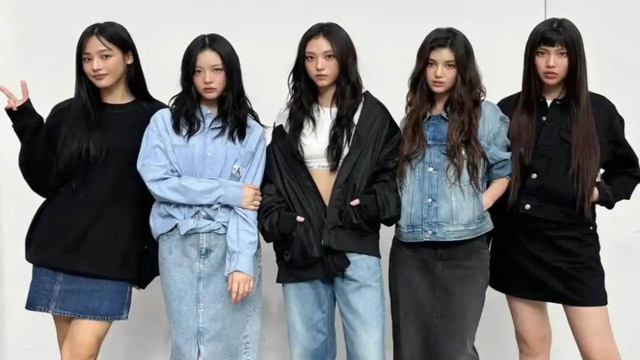 NewJeans: courtesy of NewJeans' X NewJeans: courtesy of NewJeans' X