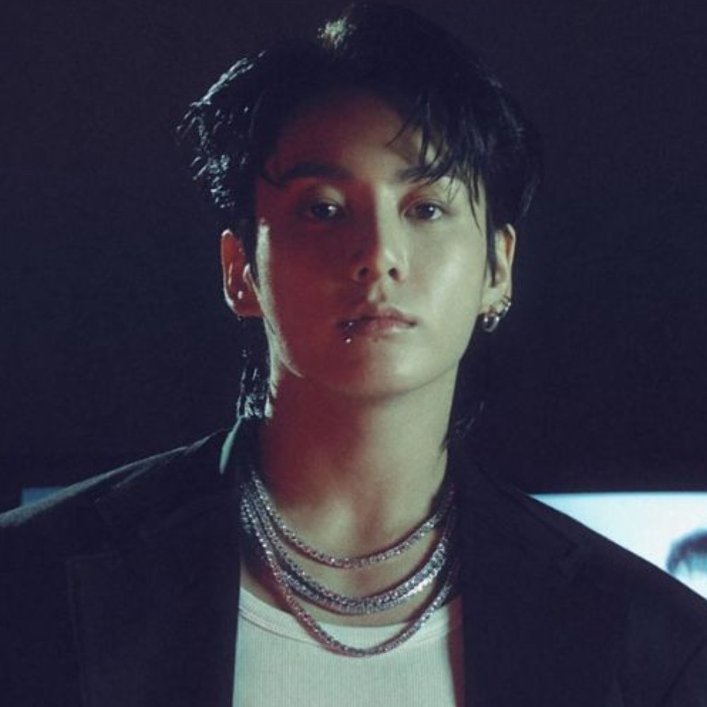 BTS' Jungkook planning GOLDEN solo tour from October to December? Post-military plans including Jakarta concert explored