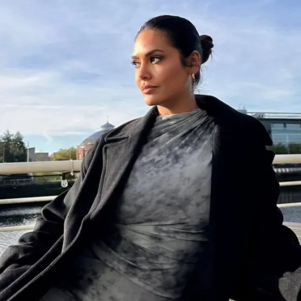 Bollywood Newswrap, June 24: From Esha Gupta on if she dated Hardik Pandya to John Abraham playing superhero in Munkeeman
