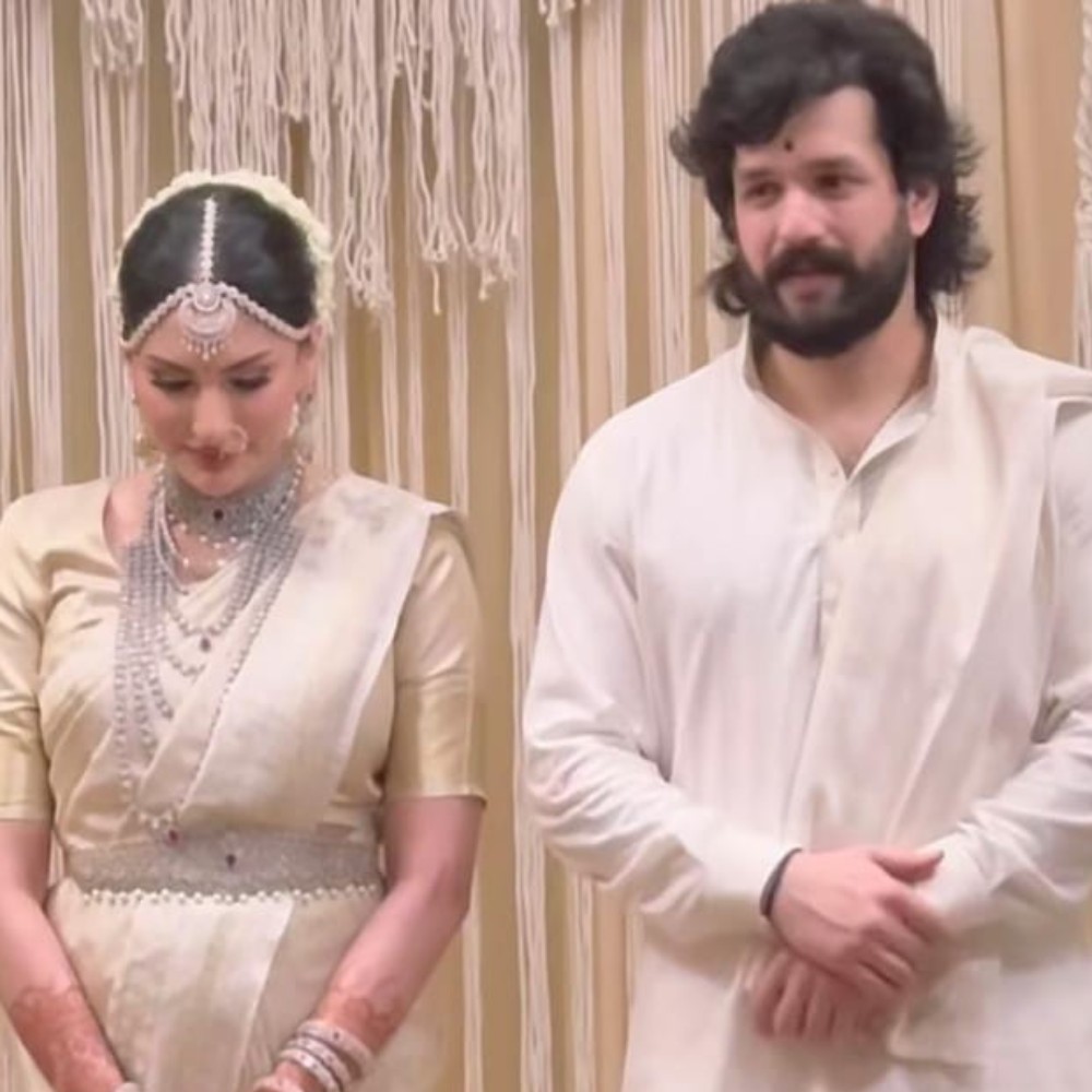 New Pics: Akhil Akkineni and Zainab Ravdjee are now married, Prashanth Neel and others attend