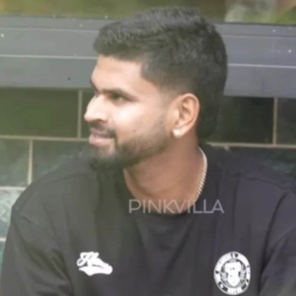 Shreyas Iyer papped in Mumbai amid buzz over love life—VIDEO