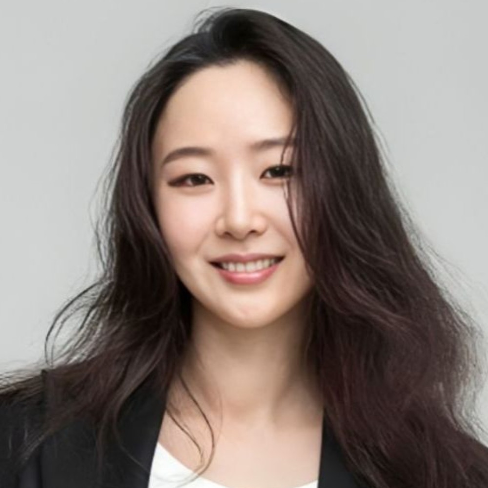 Min Hee Jin's plans of using HYBE's 'dirty secret' and media play to steal NewJeans gets exposed via alleged new evidence