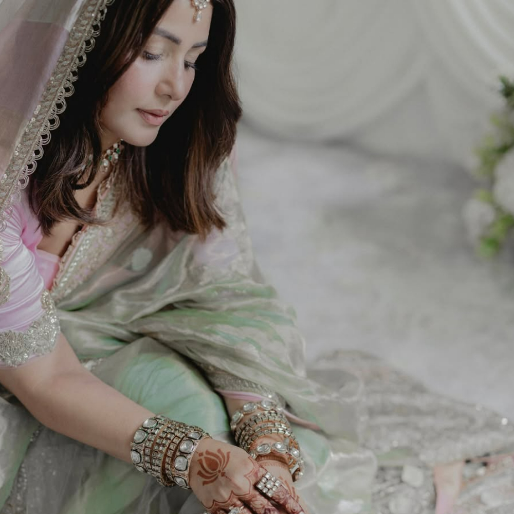 Hina Khan's wedding outfit 