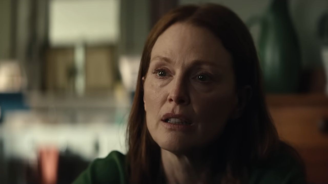 Julianne Moore in Echo Valley (via  Apple TV, YouTube)