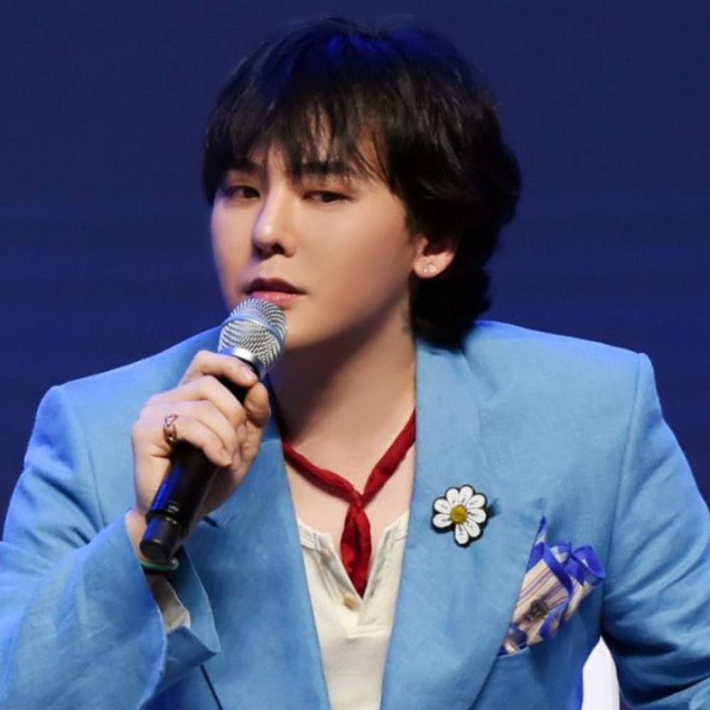 BIGBANG's G-Dragon reveals what he looks for in a girlfriend, shares bizarre marriage plans to TWICE's Sana and Dex