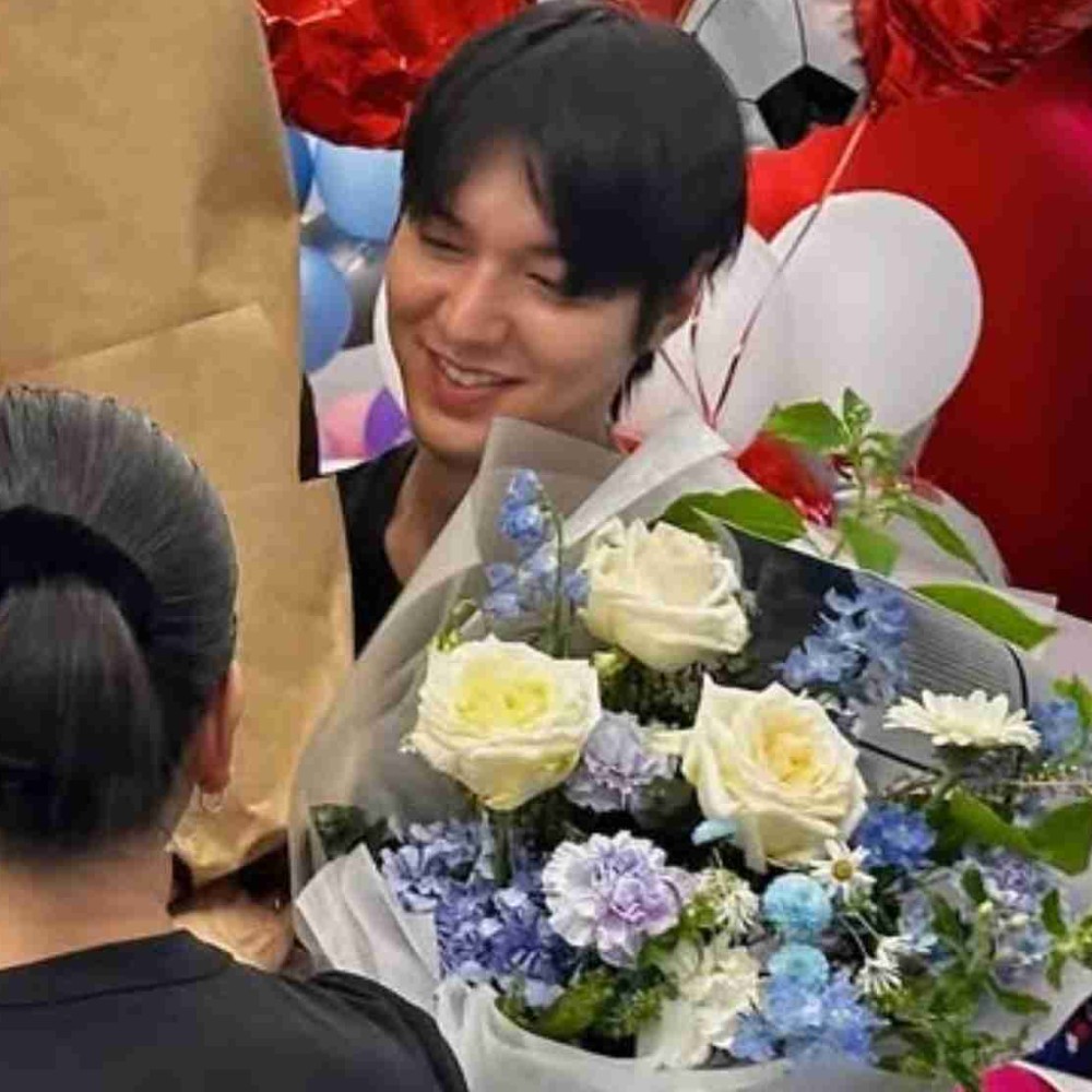 PICS: Lee Min Ho celebrates 38th birthday with vanilla cake, bouquet and gifts from fans, wishes them happiness