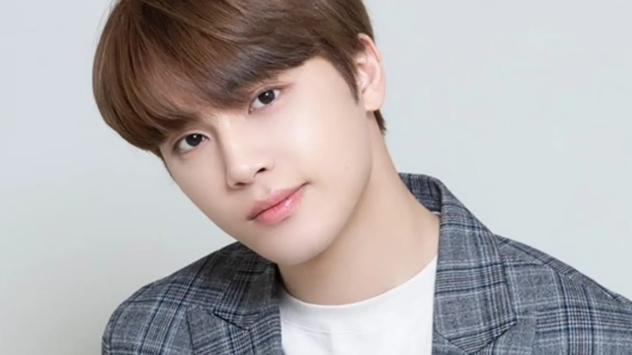 Ju Haknyeon: Courtesy of THE BOYZ X Ju Haknyeon: Courtesy of THE BOYZ X