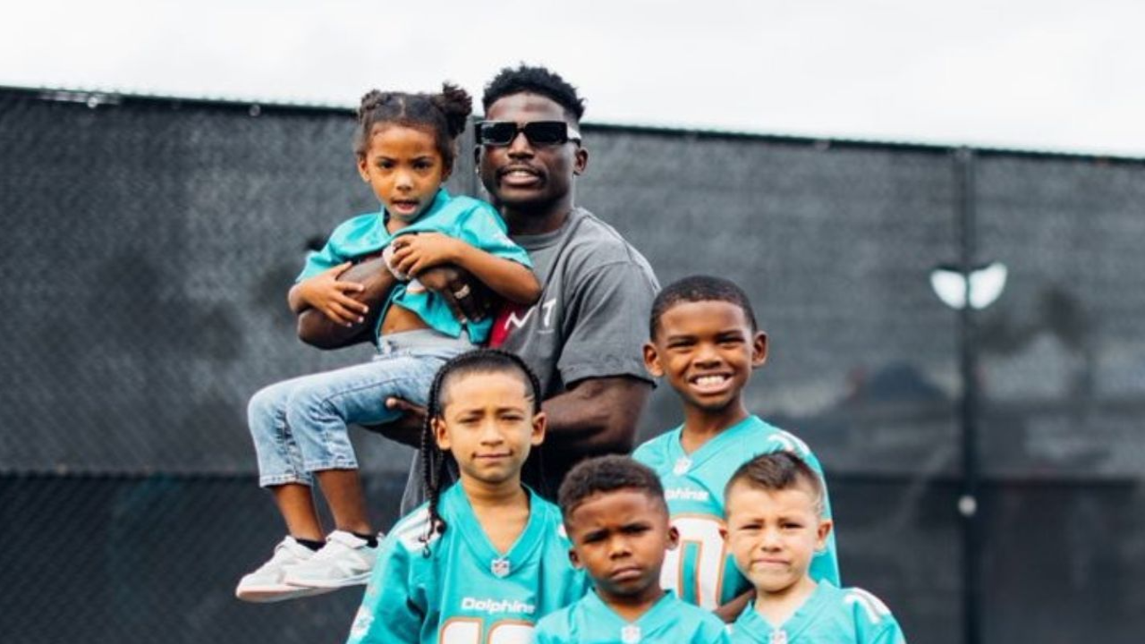 How Many Kids Does Tyreek Hill Have? Know All About NFL Star’s Children He Shares With Different Women (PC: Tyreek Hill on X) How Many Kids Does Tyreek Hill Have? Know All About NFL Star’s Children He Shares With Different Women