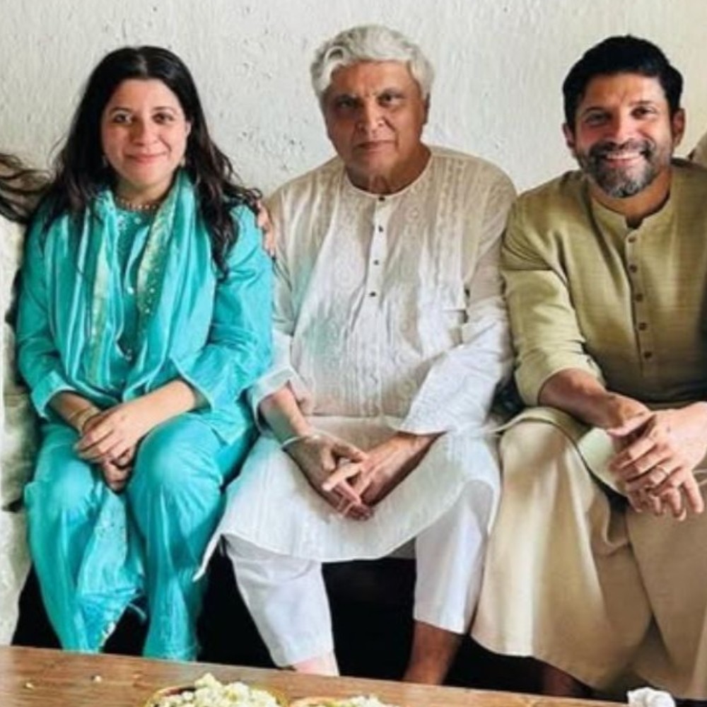 ‘Tough taskmaster hai’: Javed Akhtar REACTS to working with kids Zoya-Farhan and we bet you don’t want to miss this
