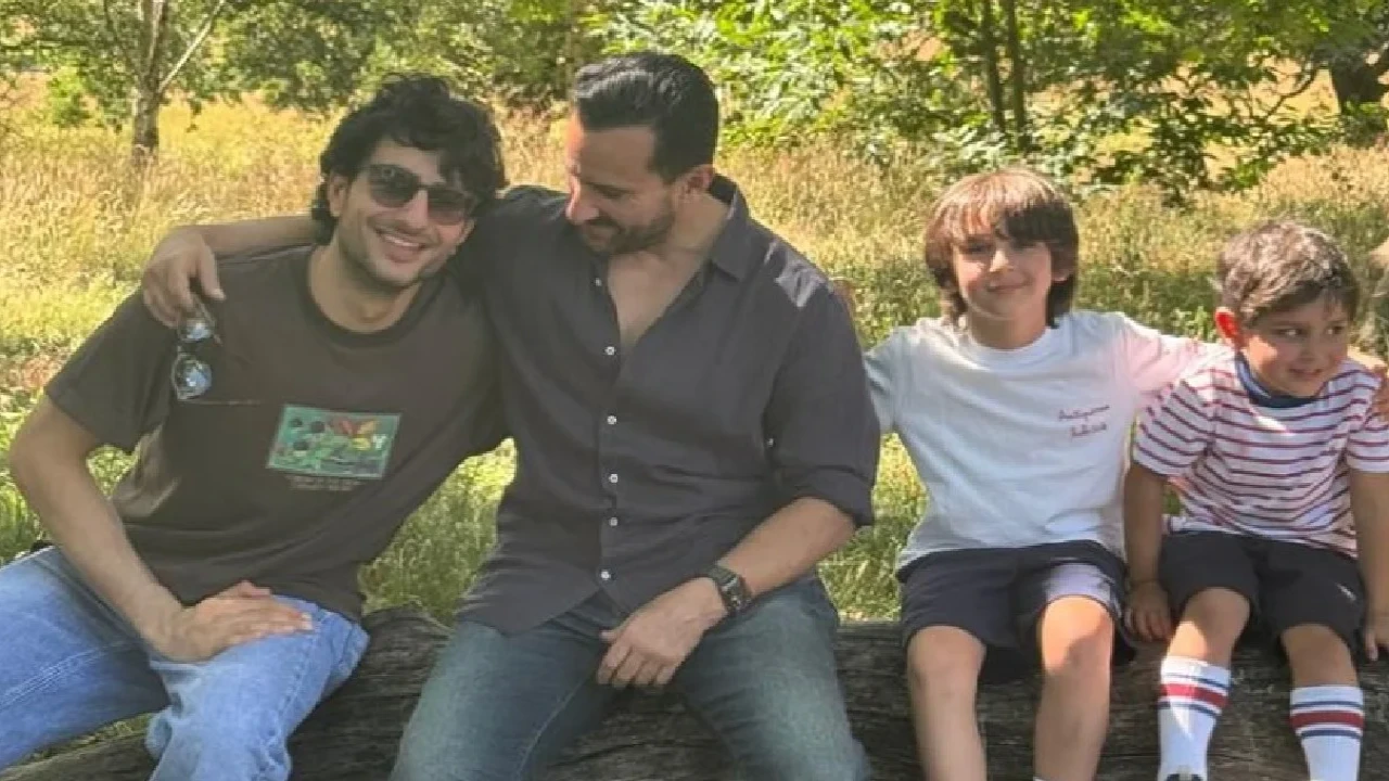 Saif Ali Khan and his Pataudi boys pack Ibrahim Ali Khan, Taimur, Jeh serve good looks on their ‘park day’ out: See PICS Saif Ali Khan and his Pataudi boys pack Ibrahim Ali Khan, Taimur, Jeh serve good looks on their ‘park day’ out: See PICS