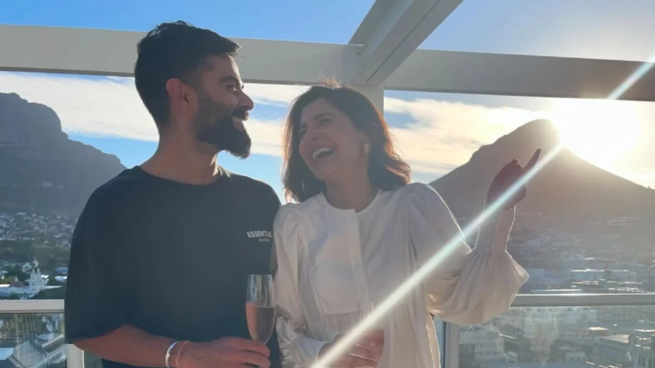 Virat Kohli & Anushka Sharma (via Instagram) Virat Kohli & Anushka Sharma (via Instagram)