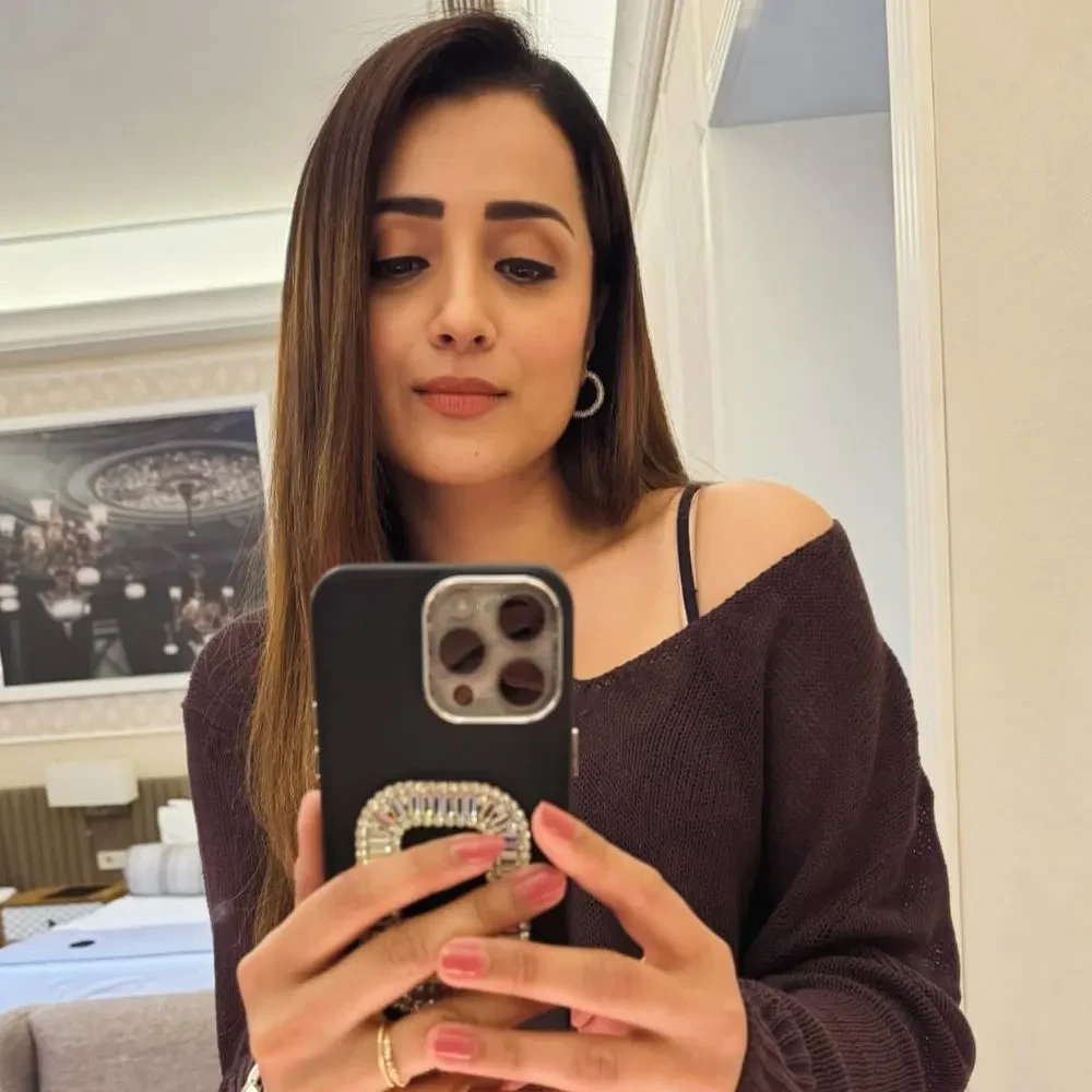 Trisha Krishnan says she’s ‘full of love’ in cryptic message amid link-up rumors with Thalapathy Vijay