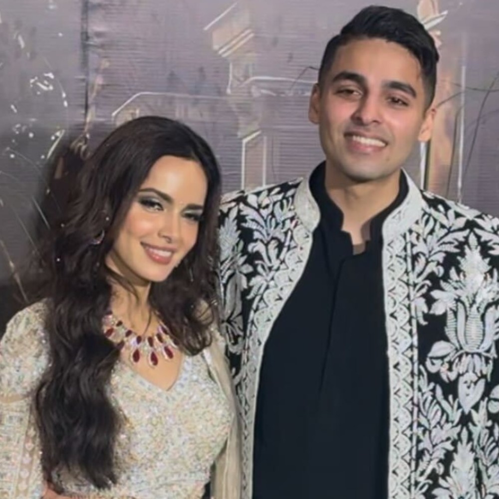 Akshay Kumar’s Housefull 2 co-star Shazahn Padamsee looks angelic in 1st appearance with hubby Ashish Kanakia