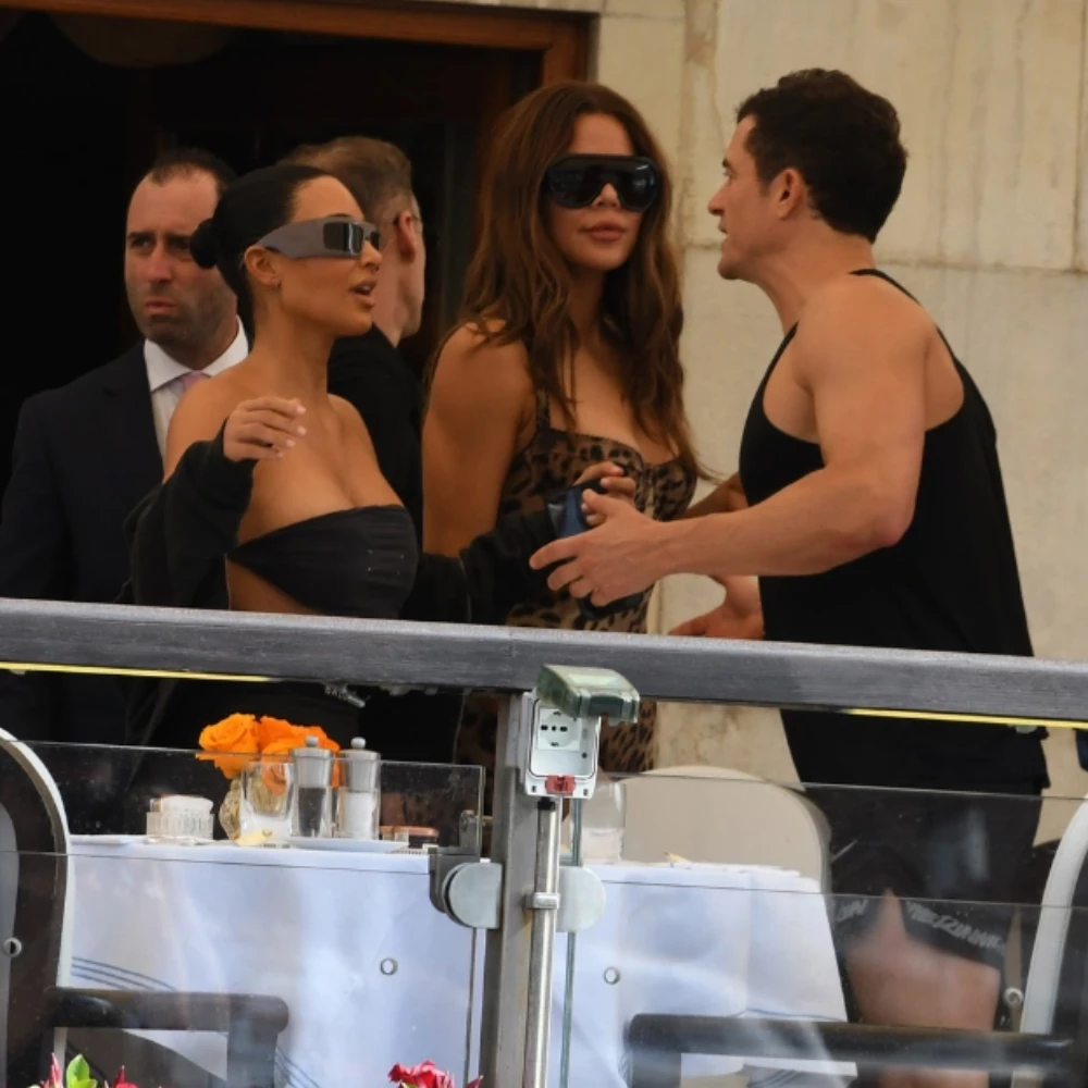 Orlando Bloom Seen Kissing Kim Kardashian In Venice After Splitting From Katy Perry