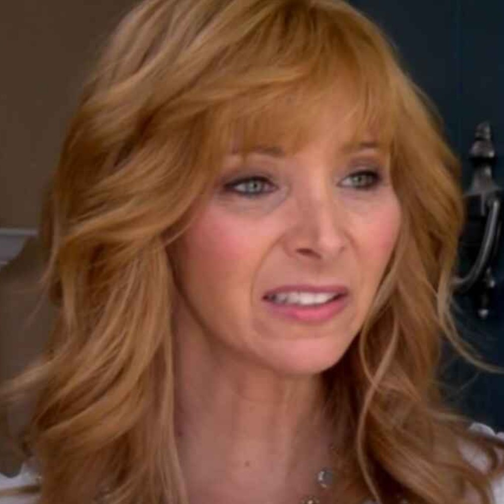 Parker Posey Pitches The White Lotus Season 4 to Lisa Kudrow; Here’s How Friends Star Responds