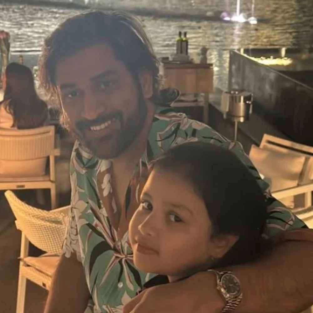 THROWBACK: When Lionel Messi sent a signed gift for MS Dhoni’s daughter Ziva