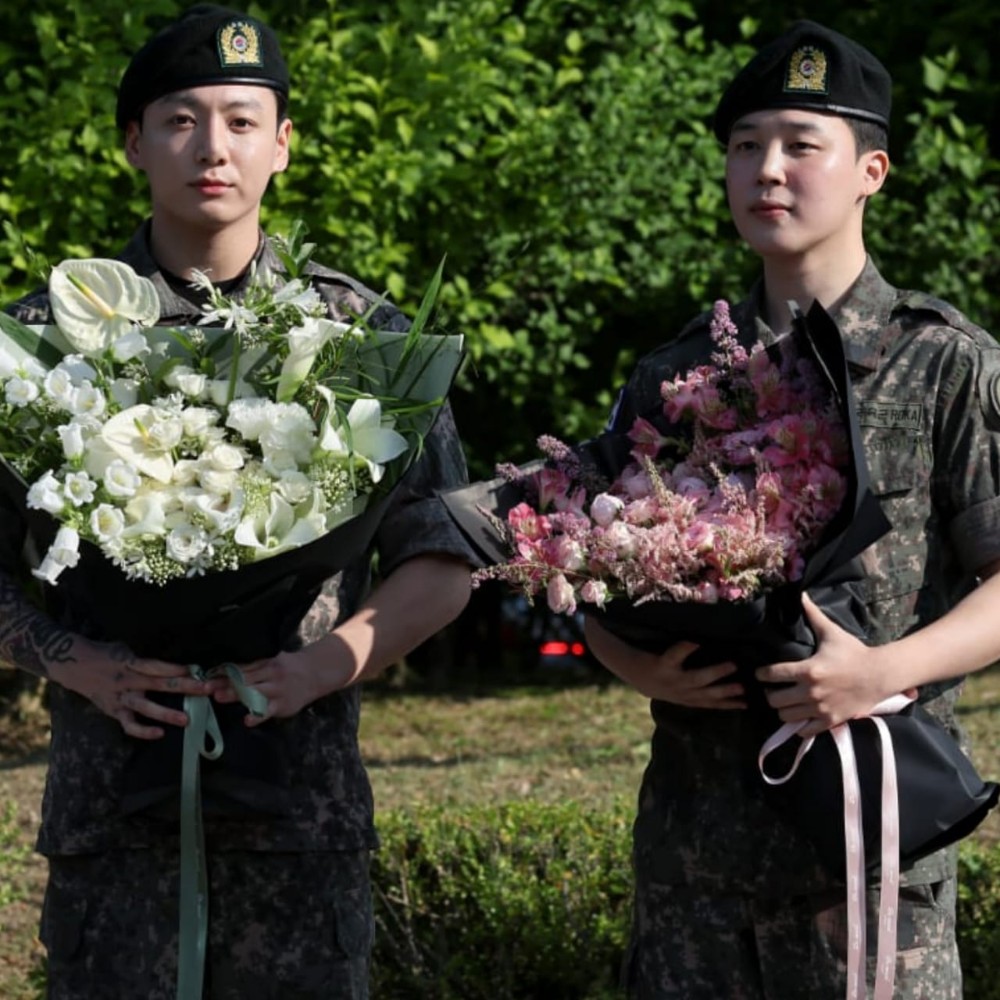 BTS’ Jungkook and Jimin officially discharged from military service; check out first pics of greeting and saluting