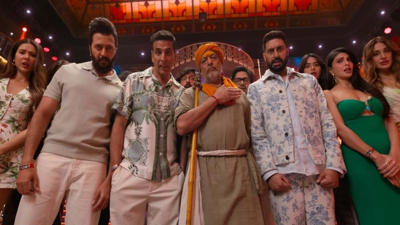 Housefull 5 has sold 25000 tickets in top national chains with a day and a half still to go (Credit: NGE) Akshay Kumar