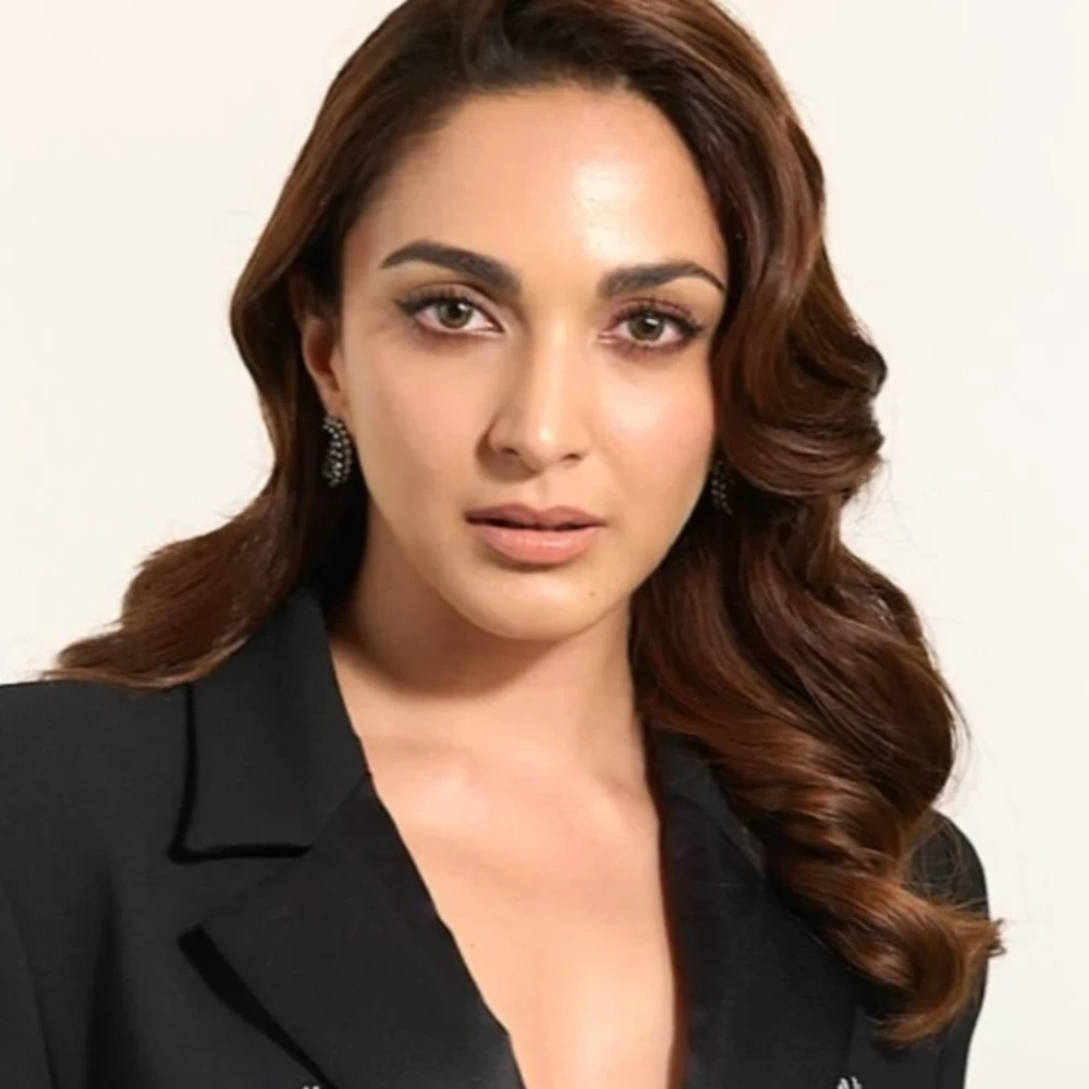 EXCLUSIVE: Kiara Advani approached to play Meena Kumari – Tragedy Queen of Indian cinema