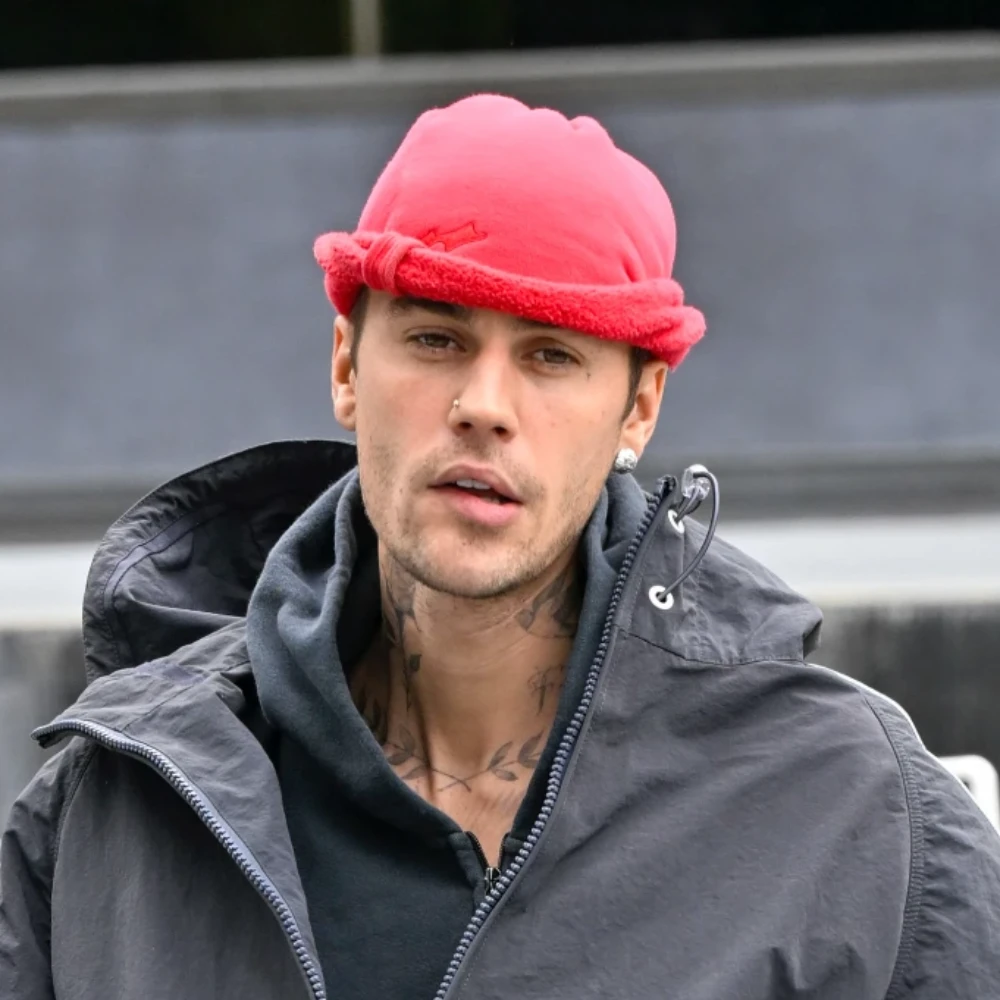 Justin Bieber Admits Having ‘Anger Issues’ in New Post Following Heated Showdown With Paparazzi in Malibu: ‘I Tried to do…’