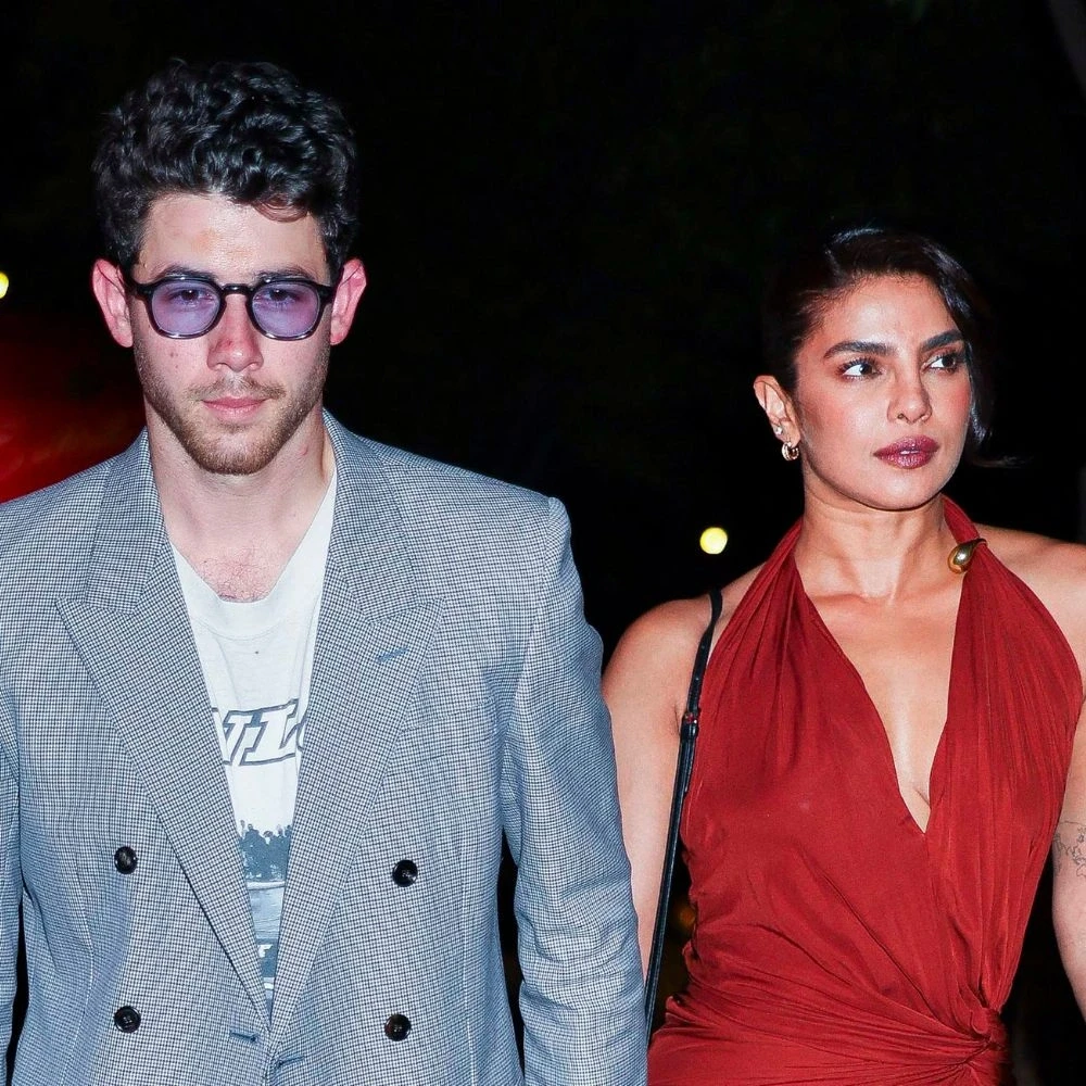Nick Jonas Gets Emotional During Final Performance of The Last Five Years, Wifey Priyanka Chopra Cheers for Him