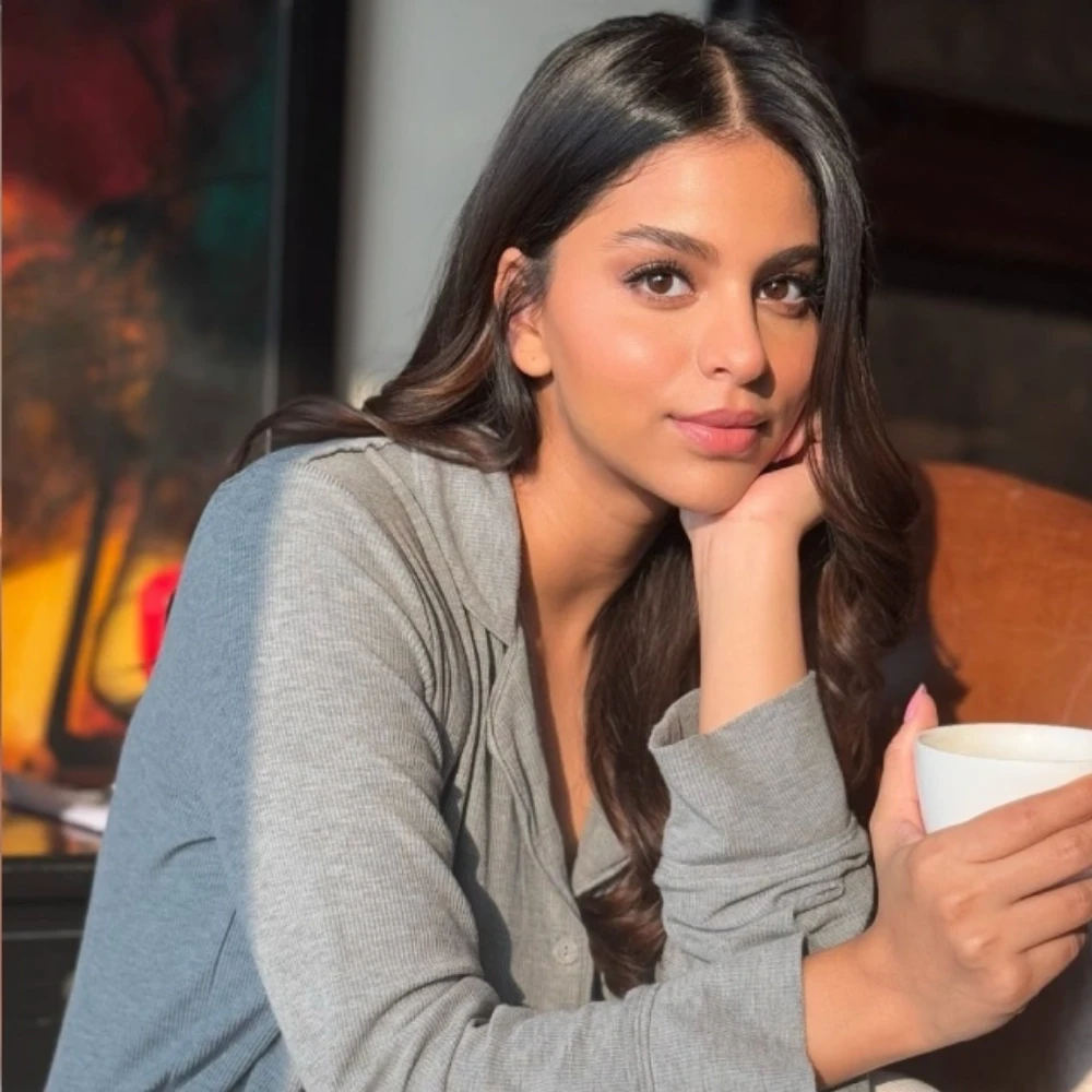 Suhana Khan’s 7-step makeup guide for a fun night out with BFFs