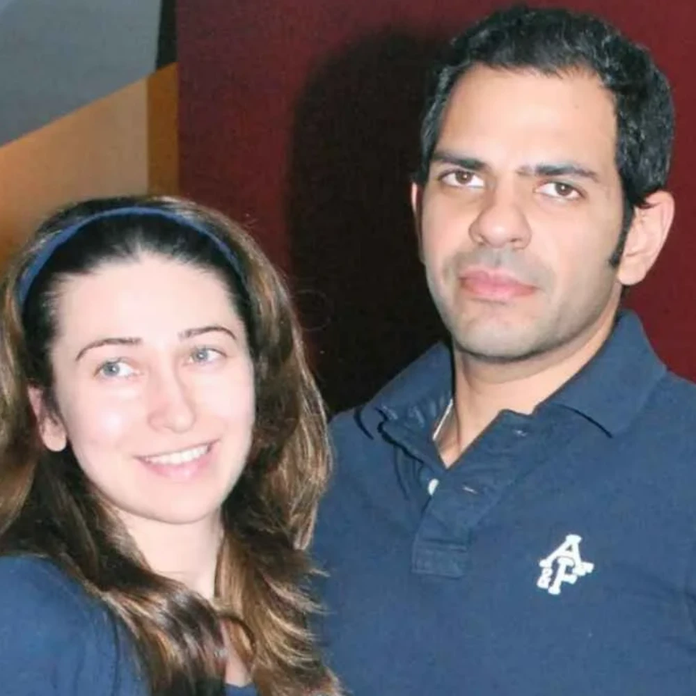 Sunjay Kapur Funeral: Karisma Kapoor and kids leave for Delhi to attend last rites — Video