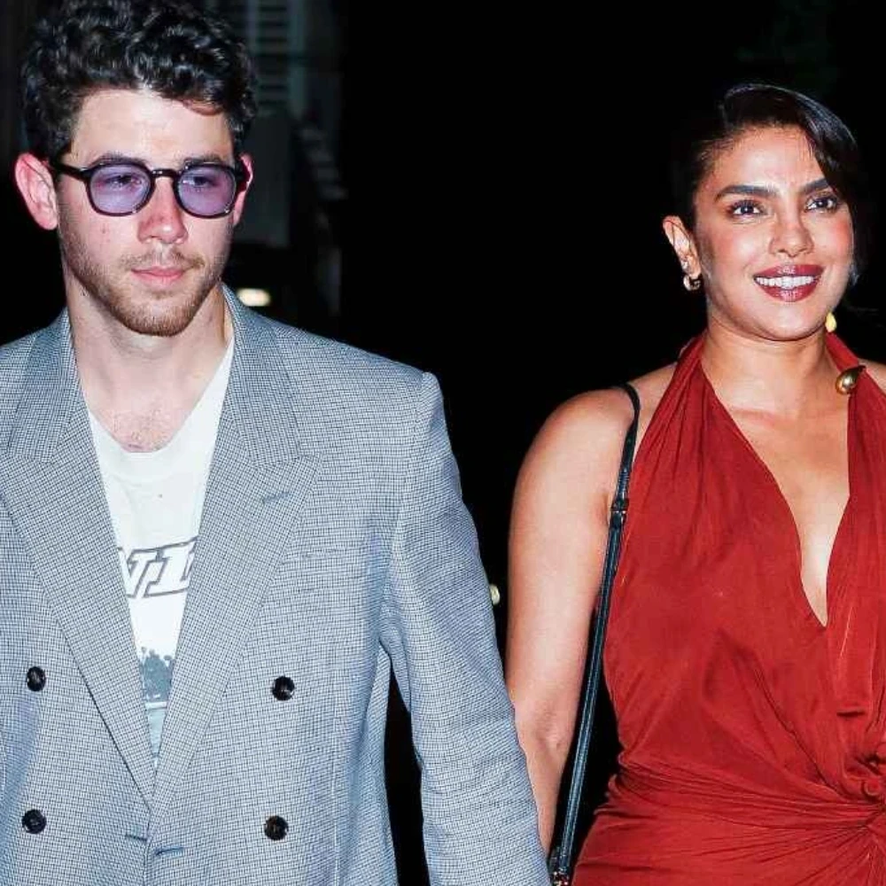 Nick Jonas Feels 'Lucky' to Have Wife Priyanka Chopra's Support, Celebrates End of Broadway Show With Jonas Brothers