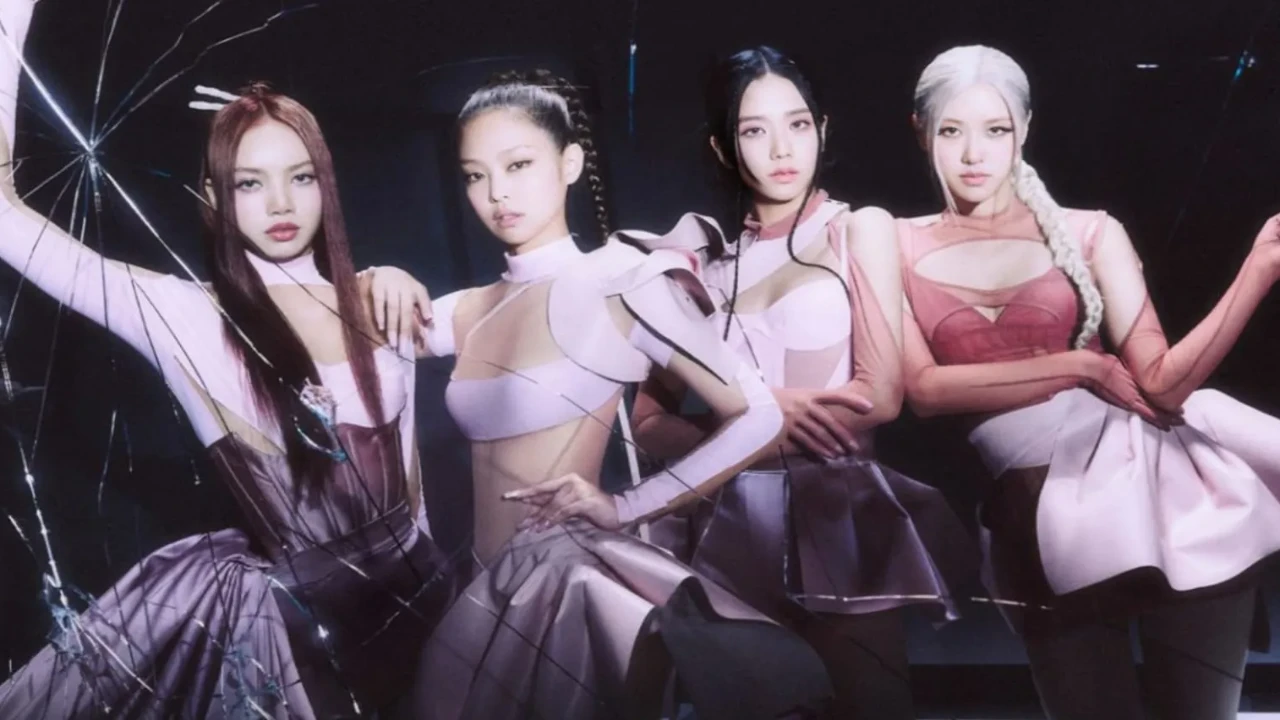 BLACKPINK: Courtesy of BLACKPINK X BLACKPINK: Courtesy of BLACKPINK X