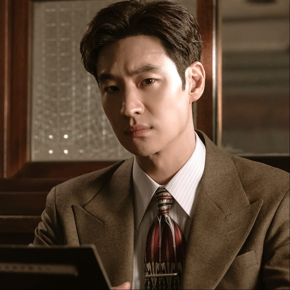 Lee Je Hoon reveals his father turned to day labor after IMF crisis shut family business, calls Big Deal ‘meaningful’