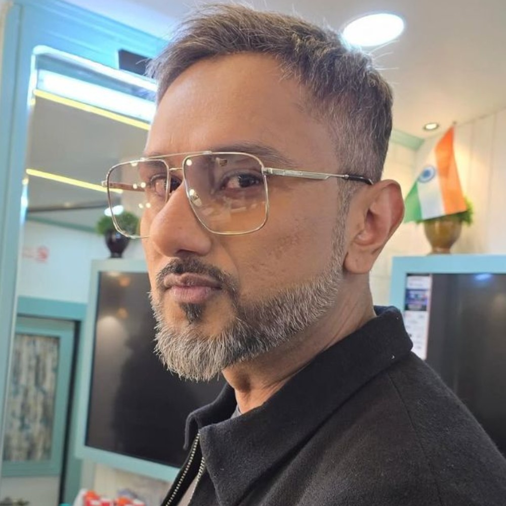 Yo Yo Honey Singh takes sarcastic dig at Badshah's 'would rather make babies' tweet for Dua Lipa