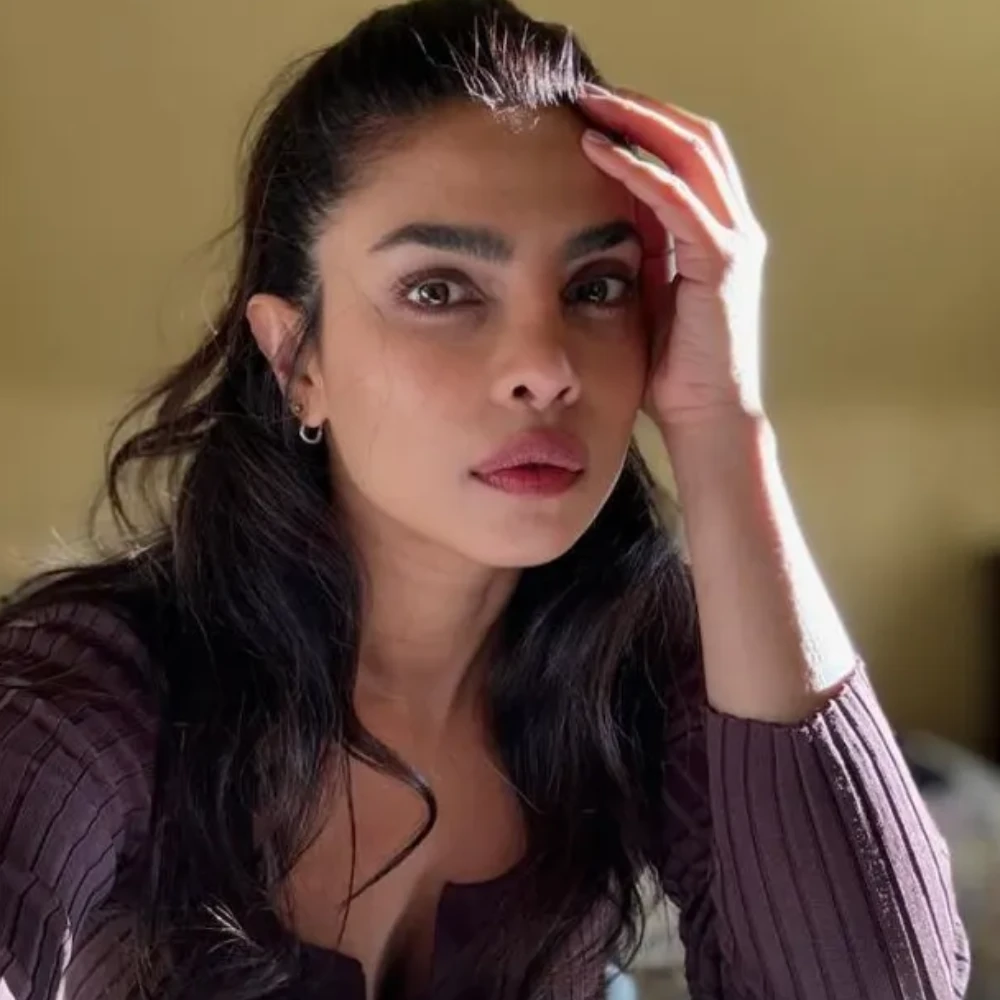 Bollywood Newswrap, June 17: Priyanka Chopra mourns loss of Mannara's father, Akshay Kumar opens up about Hera Pheri 3 controversy and more