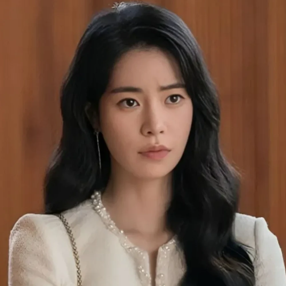 The Glory’s Lim Ji Yeon reported to bag her next big villain role as a possessed actress in Wonderful New World