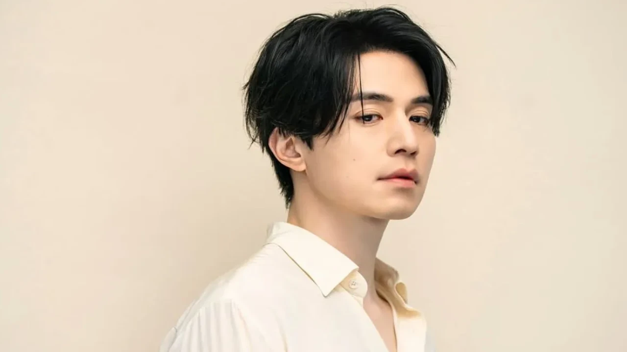 Lee Dong Wook: courtesy of Lee Dong Wook's Instagram Lee Dong Wook: courtesy of Lee Dong Wook's Instagram