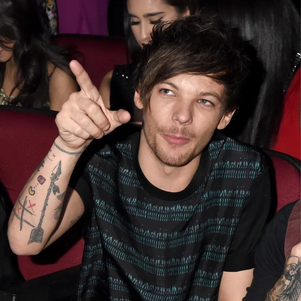 Louis Tomlinson Sparks ‘Larry’ Buzz After Liking and Unliking Romance Reel With One Direction Bandmate Harry Styles