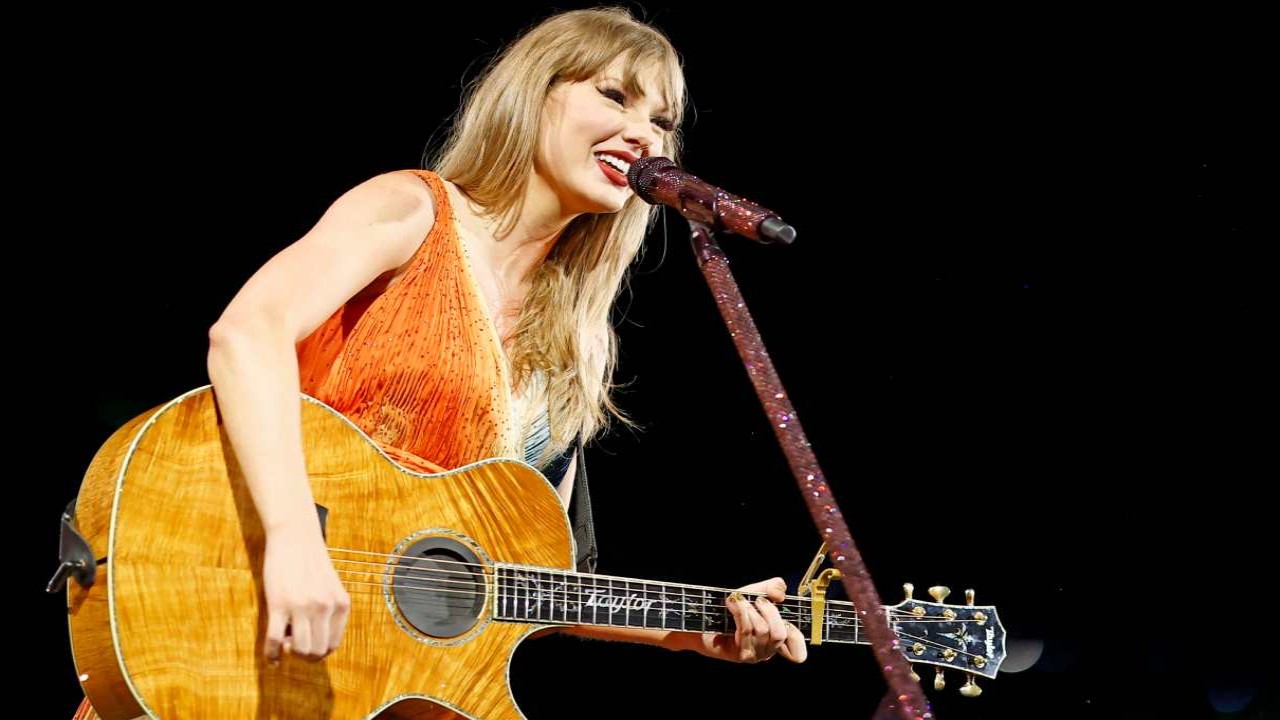 Picture courtesy: Getty Images Scooter Braun Opens Up on Taylor Swift's 'Deeply Unfair' Reaction to Acquiring Her Masters: 'Was Shocked'