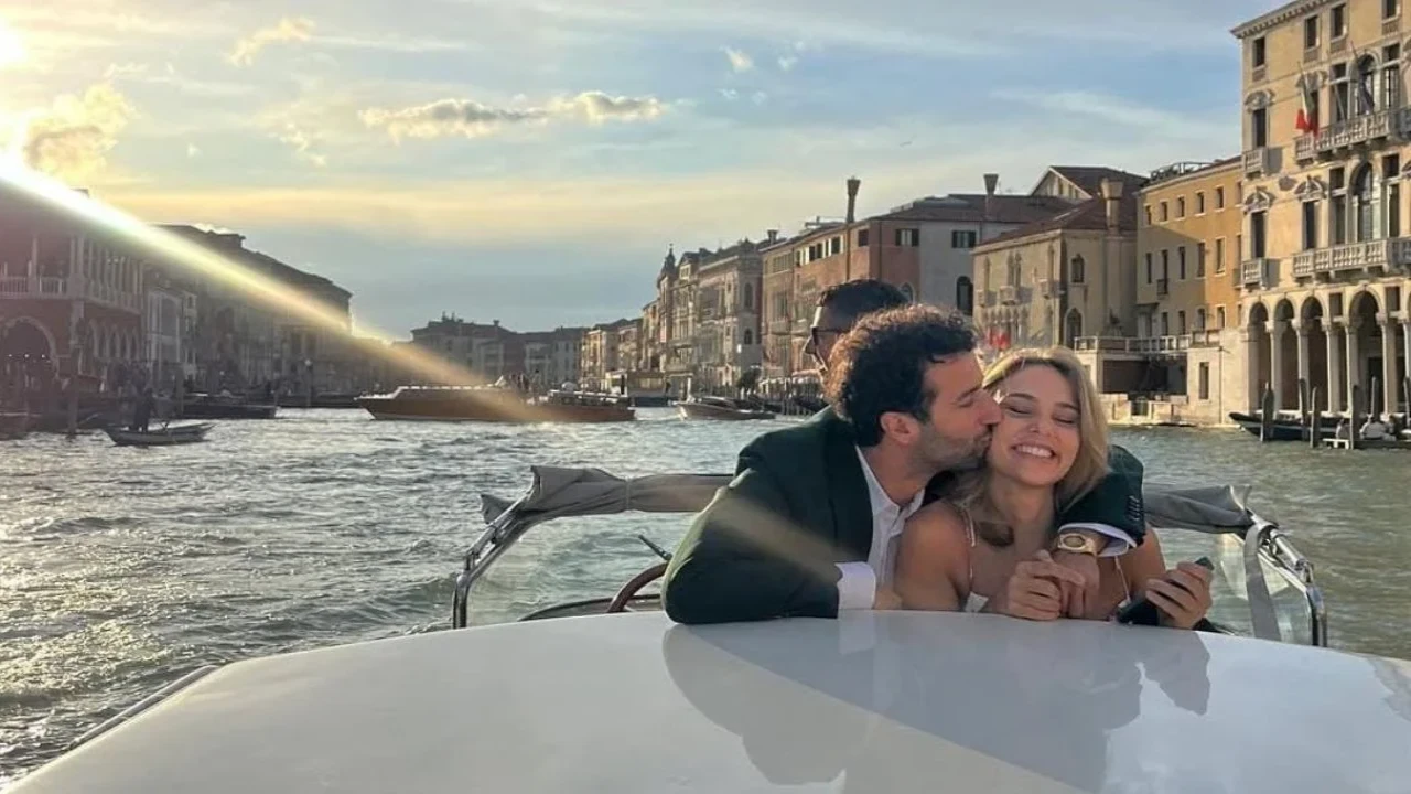 Daniel Ricciardo & Heidi Berger (via Instagram) Daniel Ricciardo & Heidi Berger (via Instagram)