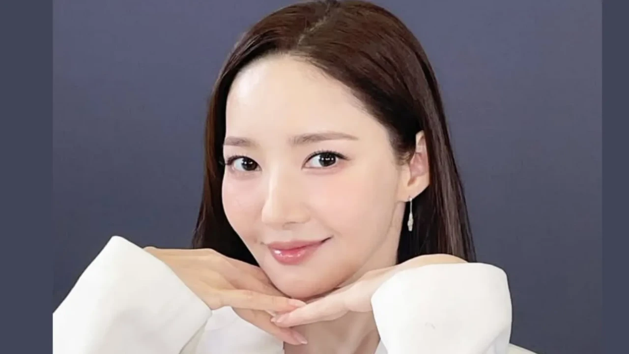 Park Min Young: Courtesy of Park Min Young Instagram Park Min Young: Courtesy of Park Min Young Instagram