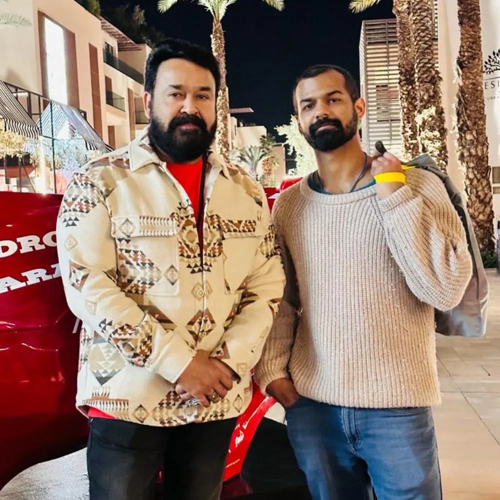 Mohanlal pens a note as he shares an unseen PIC with son Pranav on his birthday