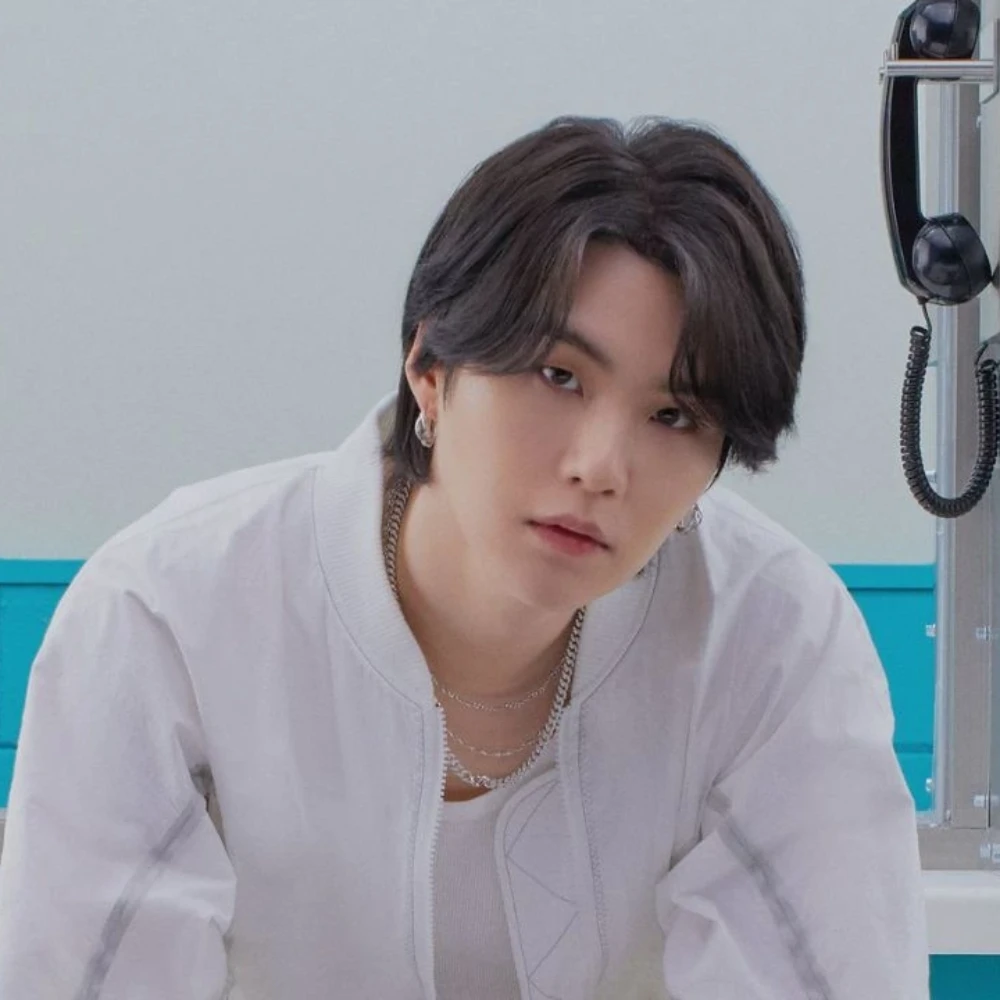 Did BTS’ SUGA get injured during alternative military service? Fans spot alleged scar during livestream