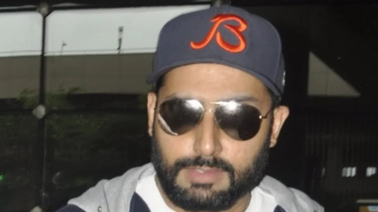 Abhishek Bachchan recalls time when no one came to take his autograph: ‘You swallow that and keep going’