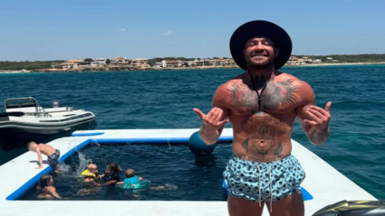 Conor McGregor (via Instagram) Conor McGregor (via Instagram)