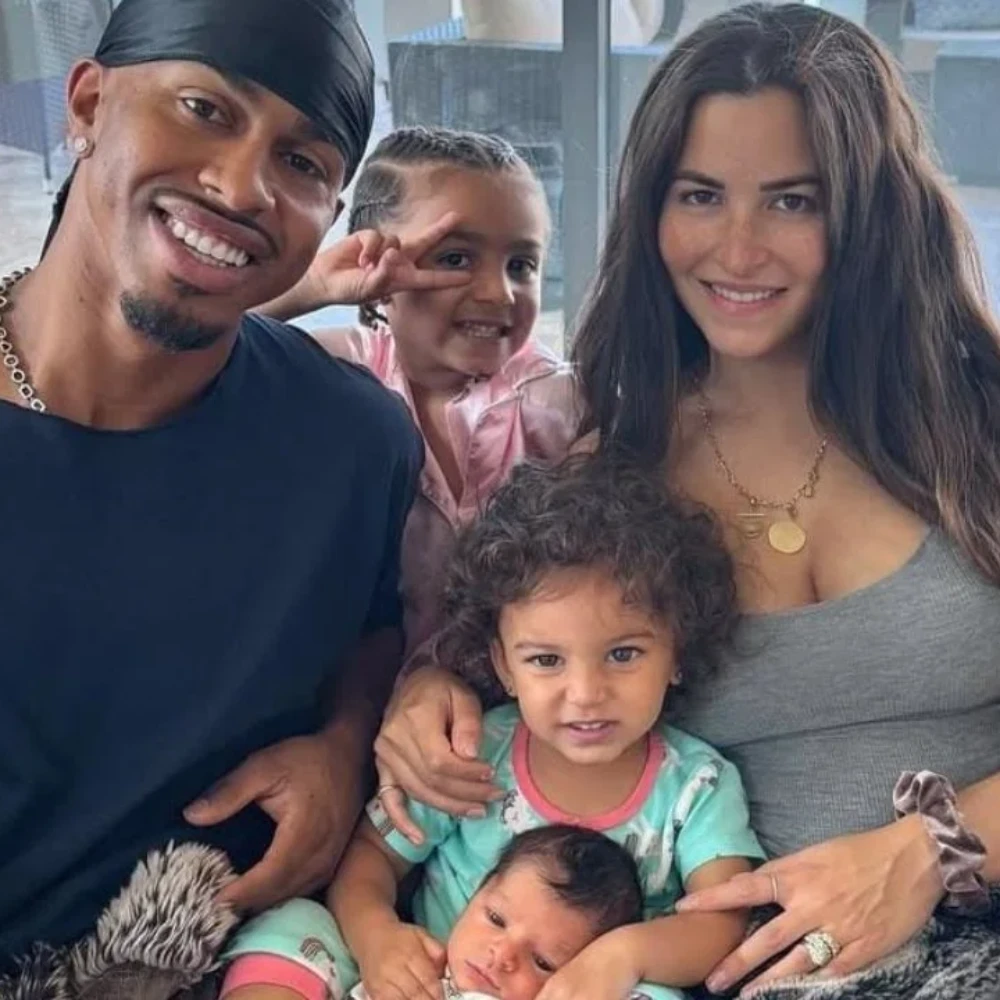 Who is Francisco Lindor’s wife? Meet Katia Reguero Lindor, the mother of three balancing life with Mets All-Star