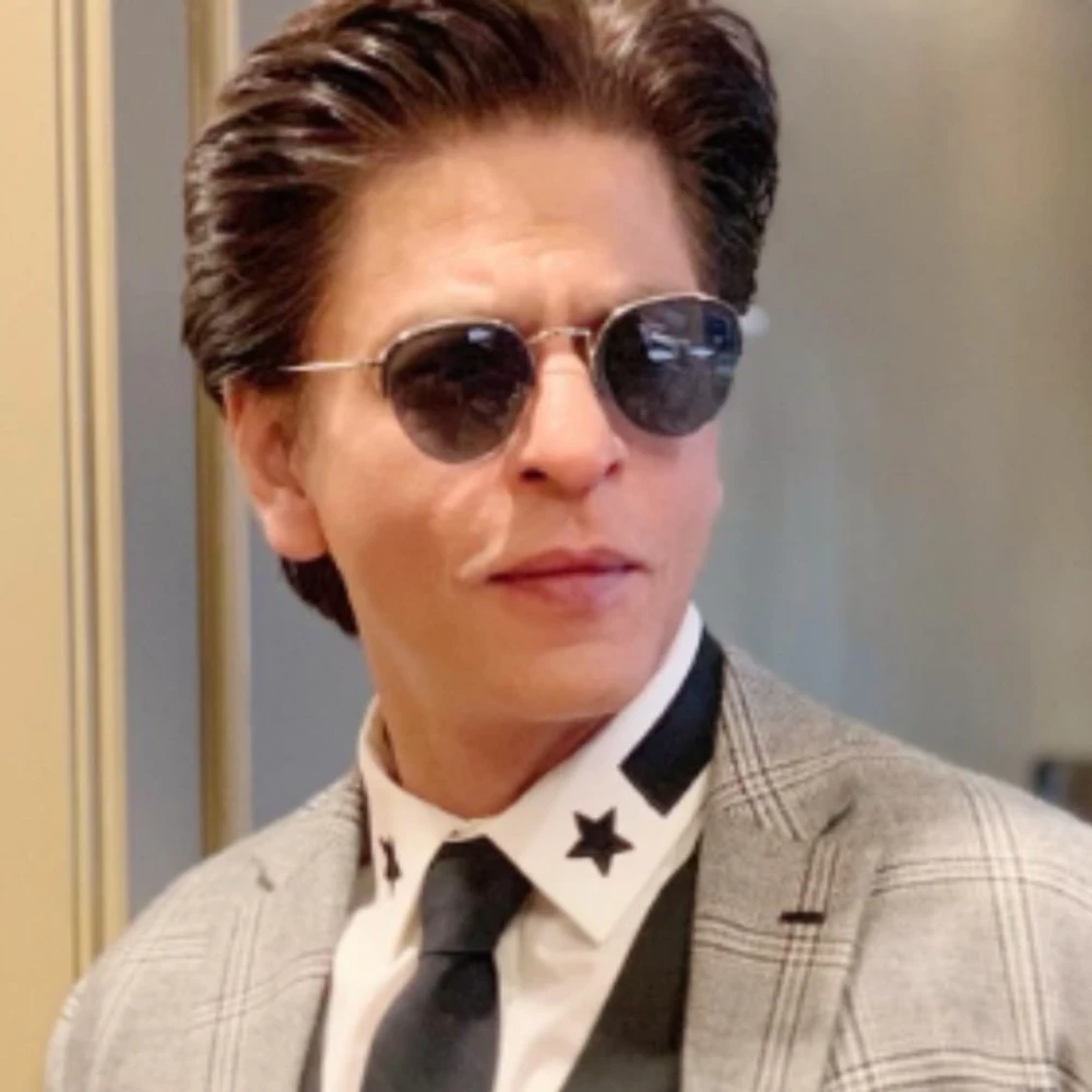 Shah Rukh Khan's love affair with lavish watches: Audemars Piguet worth crores is equal to buying 2 BHK home in Mumbai