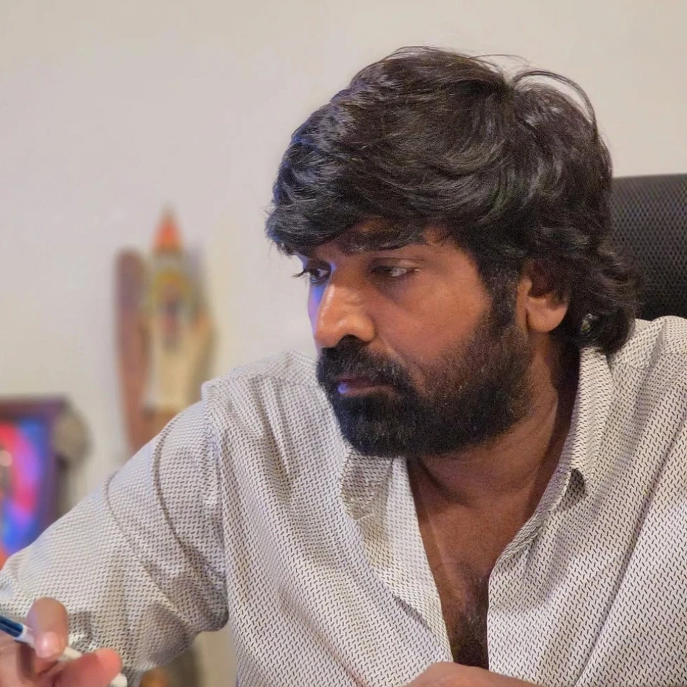What made Vijay Sethupathi break down thrice during filming a scene for Maharaj? Throwback