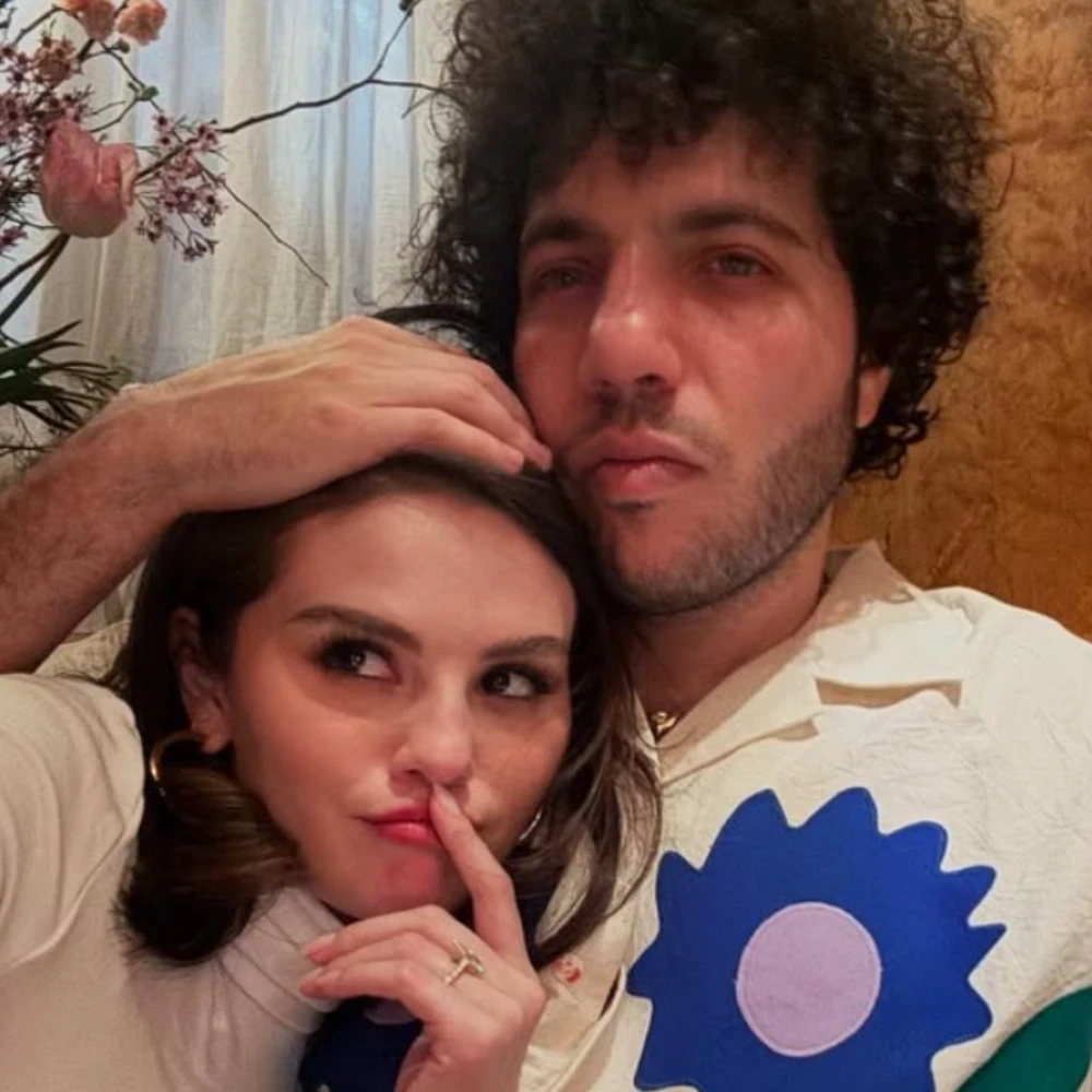 Will Selena Gomez and Benny Blanco Implement No-Phones Policy at Their Wedding? Star Couple in Dilemma Over Security Concerns
